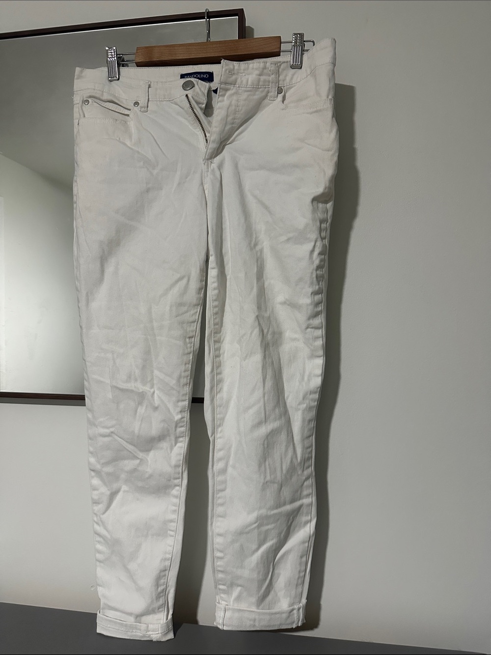 Bandolino White Women’s Capri Pants